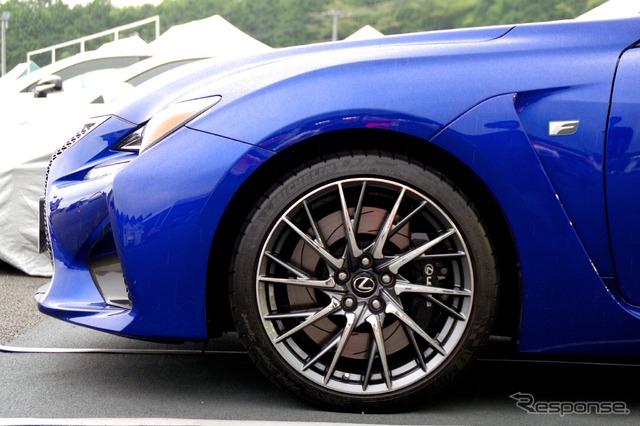レクサス RC F