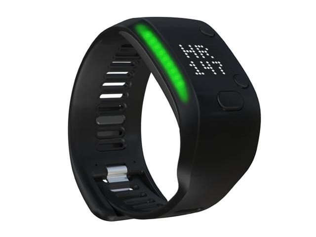 リストバンド型のフィットネス端末「miCoach FIT SMART」。日本での価格は23,000円（税抜）