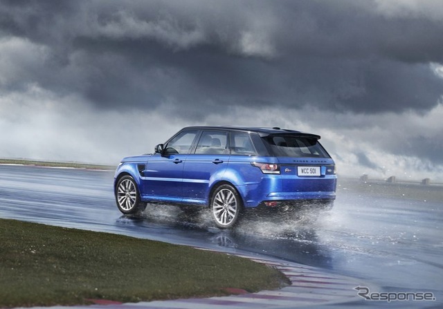 レンジローバー スポーツ SVR の量産モデル