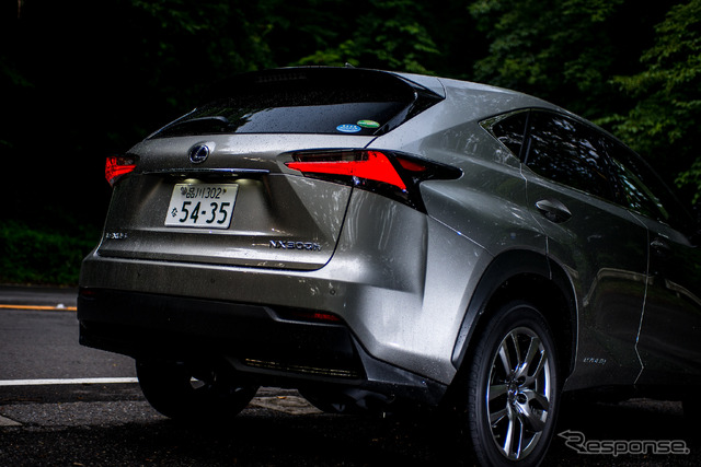 レクサス NX 300h version L