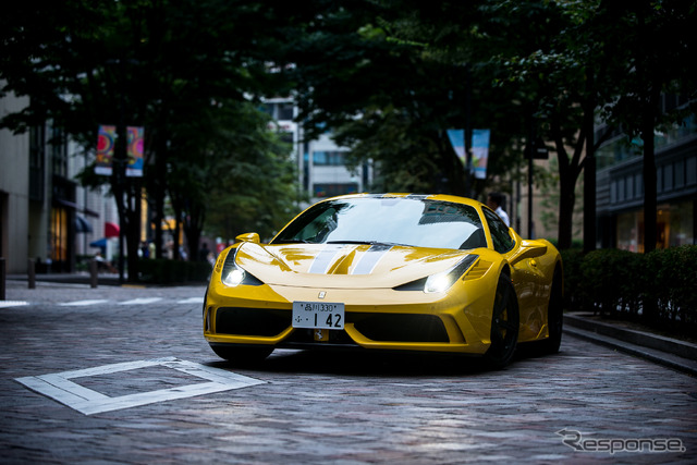 フェラーリ・458 スペチアーレ