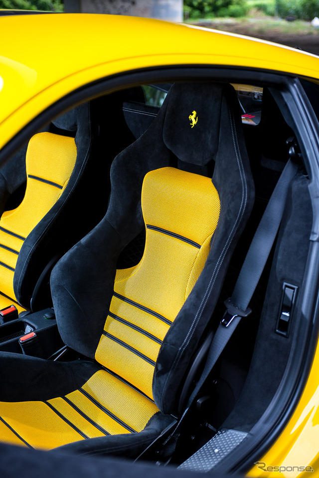 フェラーリ・458 スペチアーレ