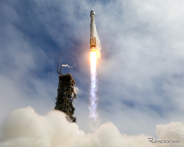 アトラス V 401ロケットでのWorldView-3衛星打ち上げ