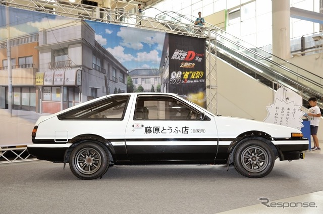 トヨタ・スプリンタートレノ（AE86）藤原拓海仕様