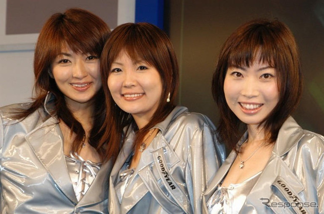 【東京モーターショー05】コンパニオン写真蔵…その69