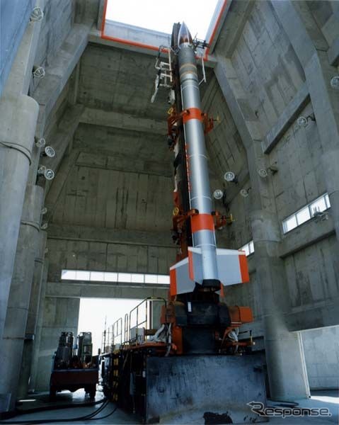 内之浦宇宙空間観測所で打ち上げ前の観測ロケットS-520
