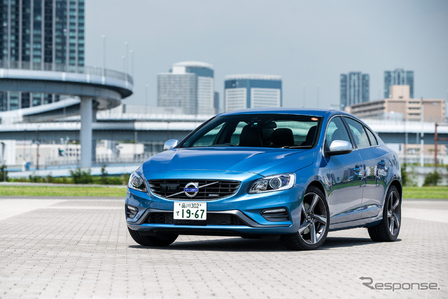 ボルボ・S60 T4 R-DESIGN PLUS
