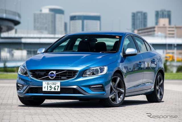 ボルボ・S60 T4 R-DESIGN PLUS