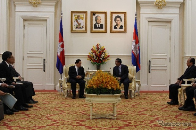 太田国土交通大臣、カンボジアのフン・セン首相と会談