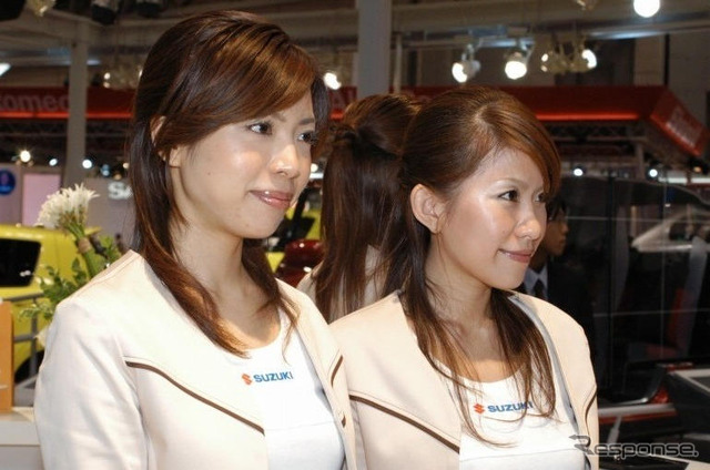 【東京モーターショー05】コンパニオン写真蔵…その70