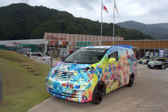 痛車フェス in 静岡SA