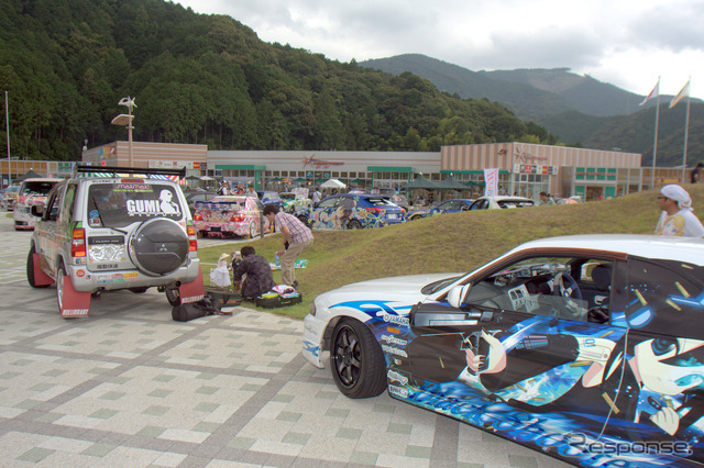 痛車フェス in 静岡SA