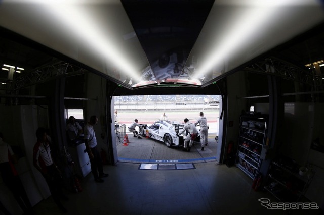 ポルシェ 919ハイブリッドの走行テスト(ユーロスピードウェイ ラウジッツ)