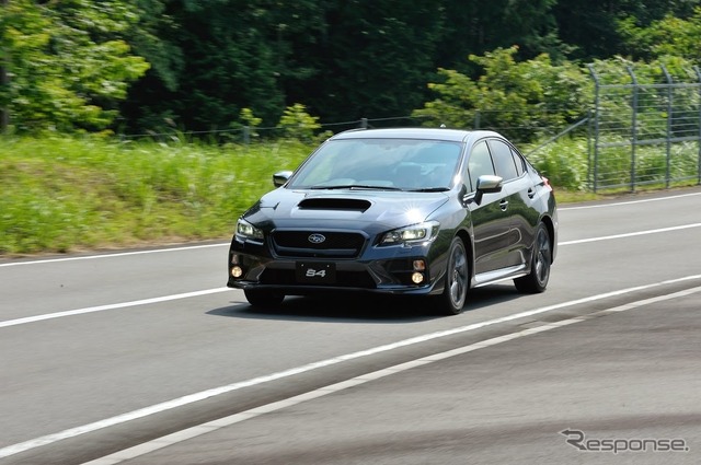 スバル WRX S4
