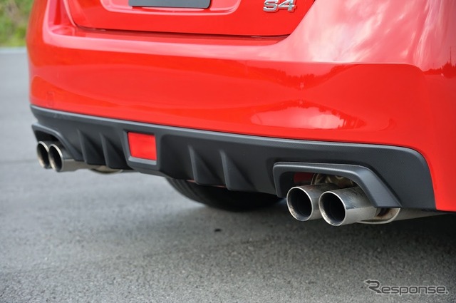 スバル WRX S4