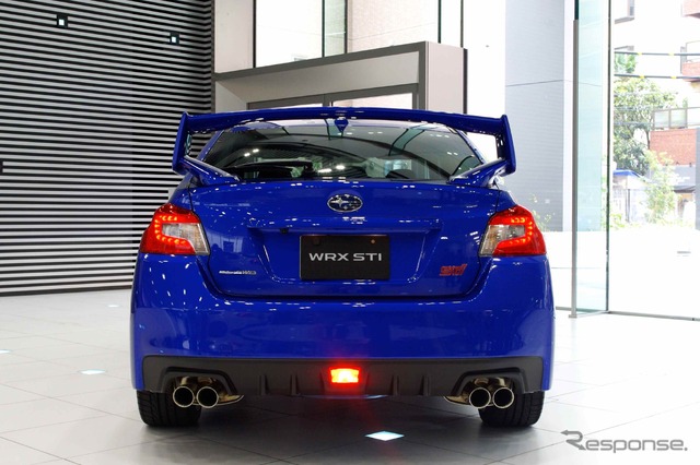 スバル WRX STI