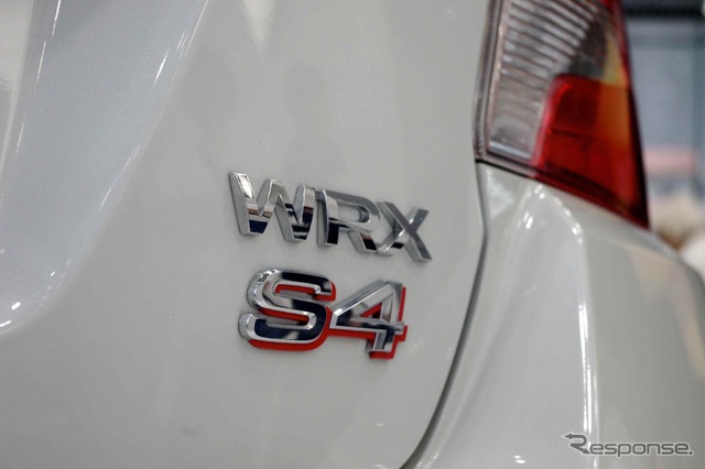 スバル WRX S4