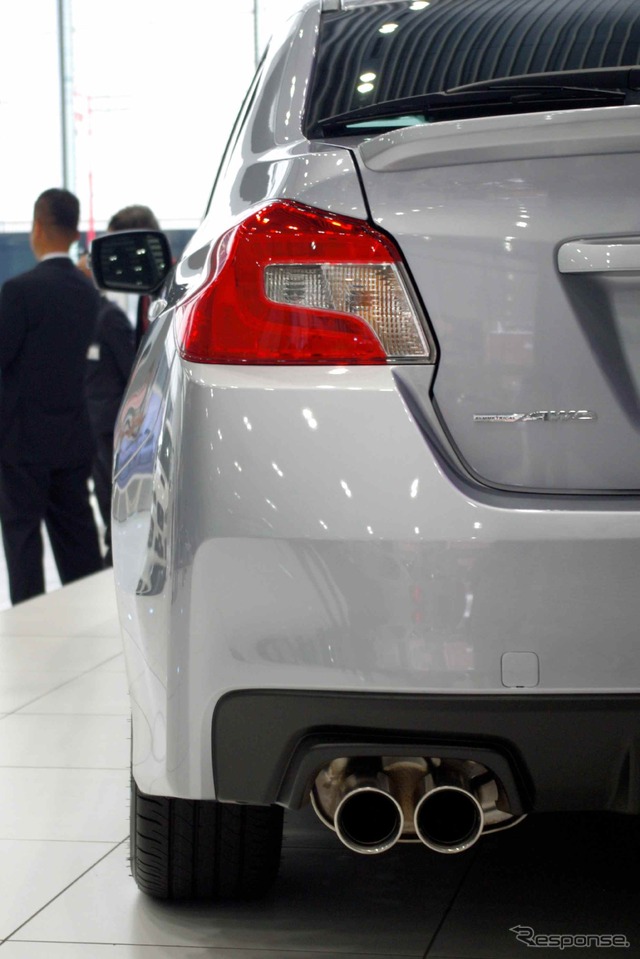 スバル WRX S4