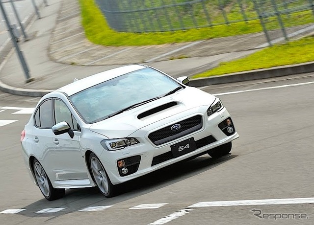 スバル WRX S4