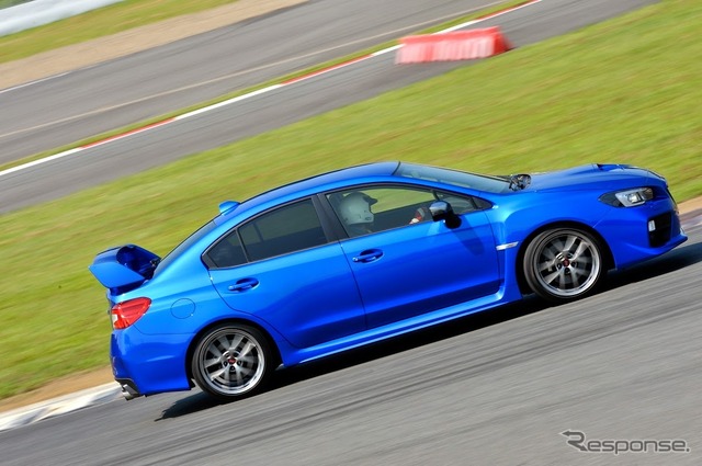 スバル WRX STI Type S