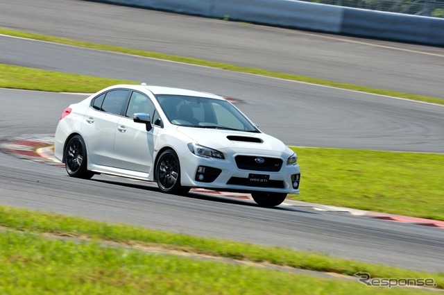 スバル WRX STI