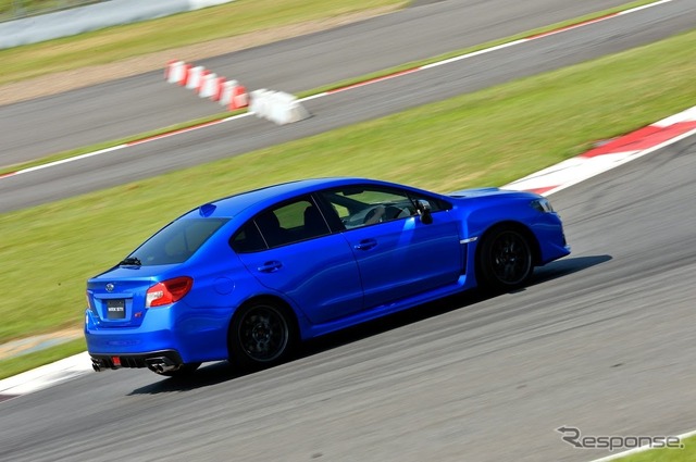 スバル WRX STI