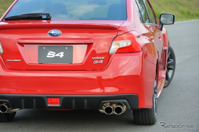 スバル WRX S4