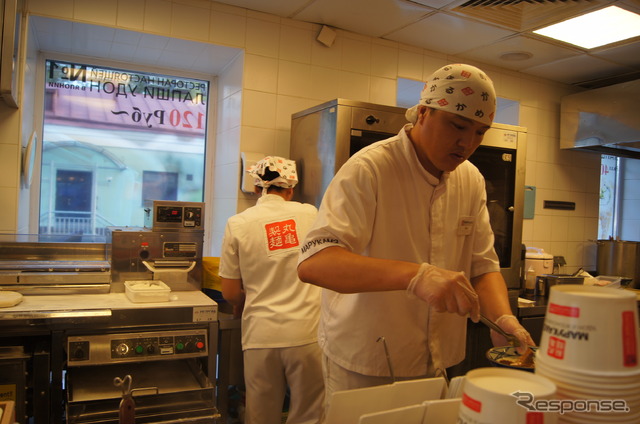 丸亀製麺ノヴォクズネツカヤ店