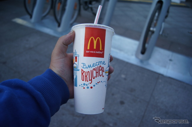 【モスクワ現地レポート】営業停止もなんのその?噂のマックに行ってみた