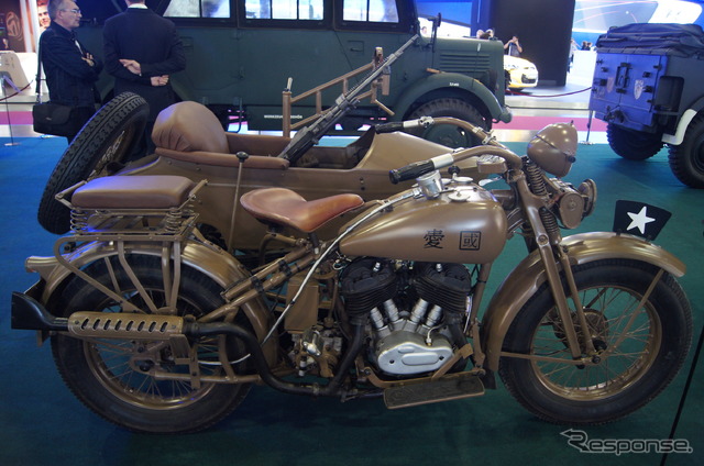 陸王 九七式側車付自動二輪車(モスクワモーターショー14)