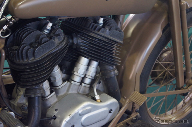 陸王 九七式側車付自動二輪車(モスクワモーターショー14)