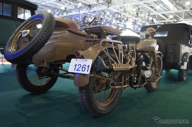陸王 九七式側車付自動二輪車(モスクワモーターショー14)