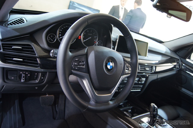 BMW X5 セキュリティプラス(モスクワモーターショー1))