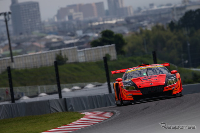 GT300ポールの#55 CR-Z。撮影:益田和久