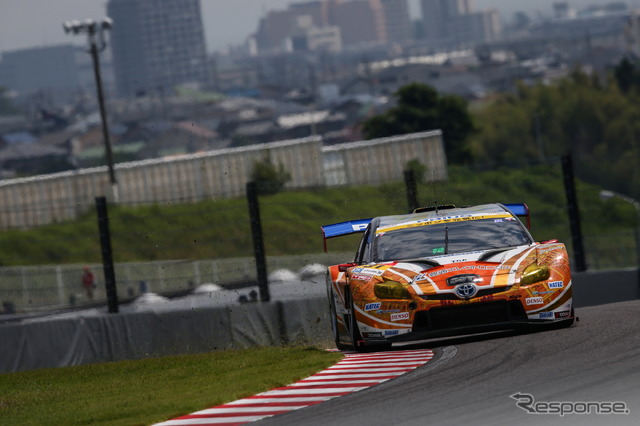 GT300予選3位の#31 プリウス。撮影:益田和久