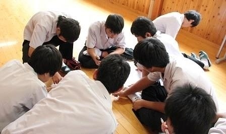 グループ学習（イメージ）