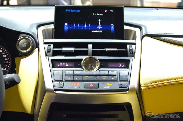 レクサス・NX200(モスクワモーターショー14)