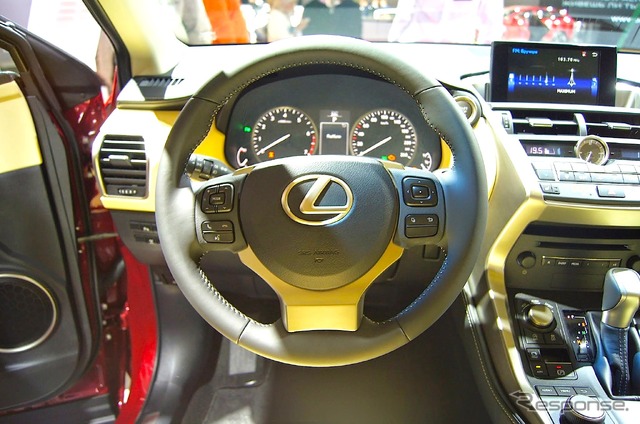 レクサス・NX200(モスクワモーターショー14)
