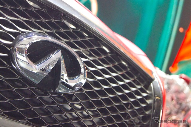 インフィニティ・Q50 オールージュ(モスクワモーターショー14)