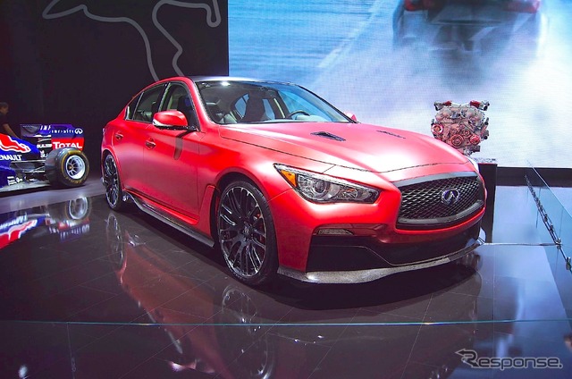 インフィニティ・Q50 オールージュ(モスクワモーターショー14)