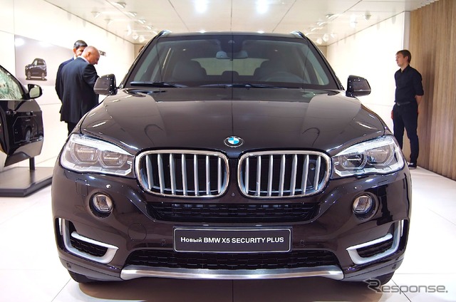 BMW・X5 セキュリティプラス（モスクワモーターショー14）