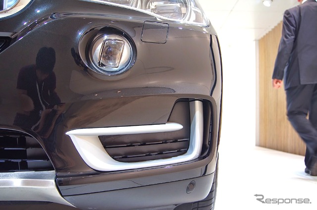 BMW・X5 セキュリティプラス(モスクワモーターショー14)