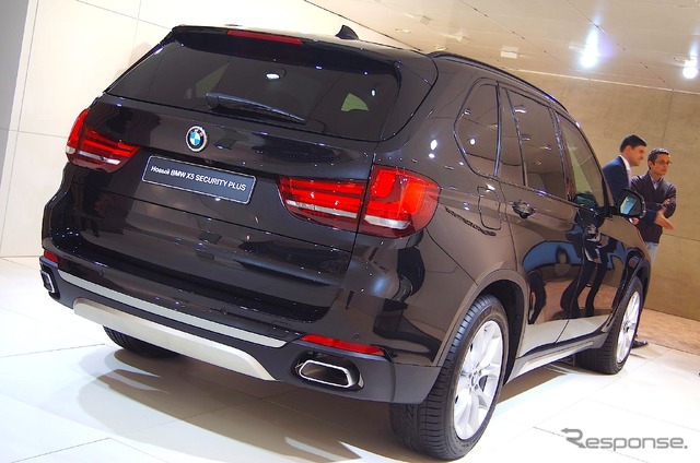 BMW・X5 セキュリティプラス(モスクワモーターショー14)