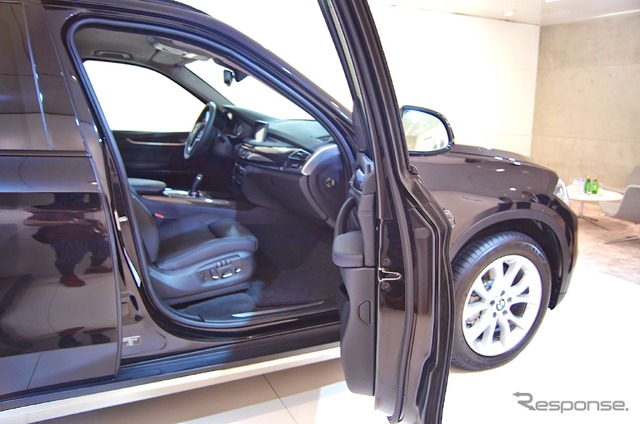 BMW・X5 セキュリティプラス(モスクワモーターショー14)