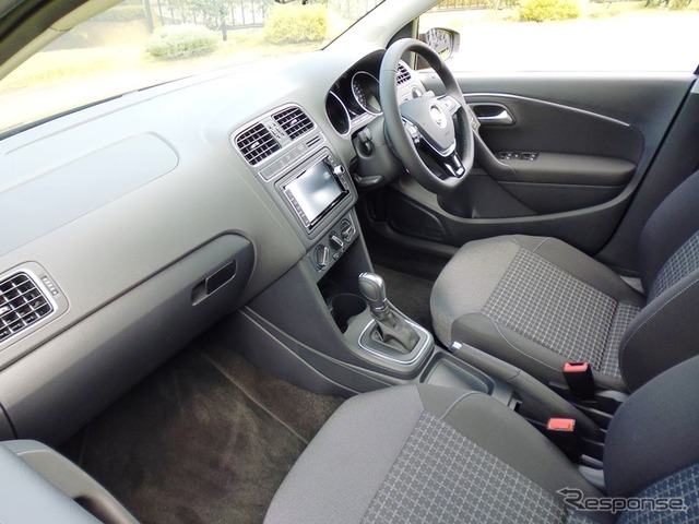 新型VWポロ