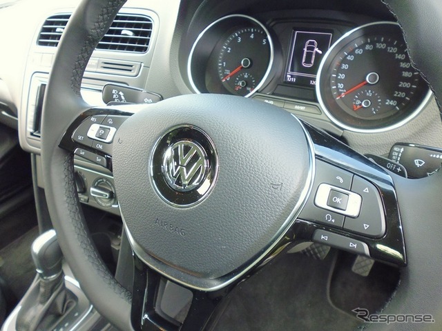 新型VWポロ