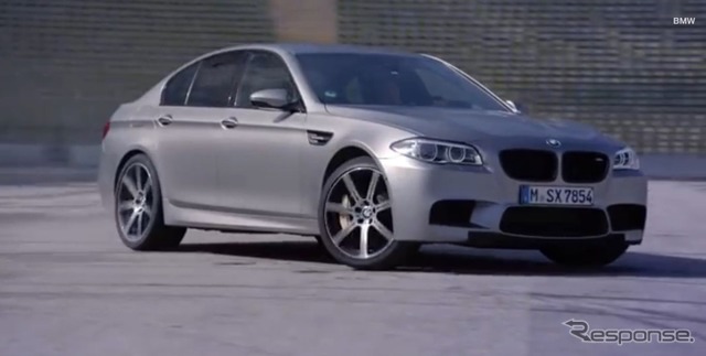 BMW M5の30周年記念車、「30 Jahre(ドライスィヒ・ヤーレ)M5」