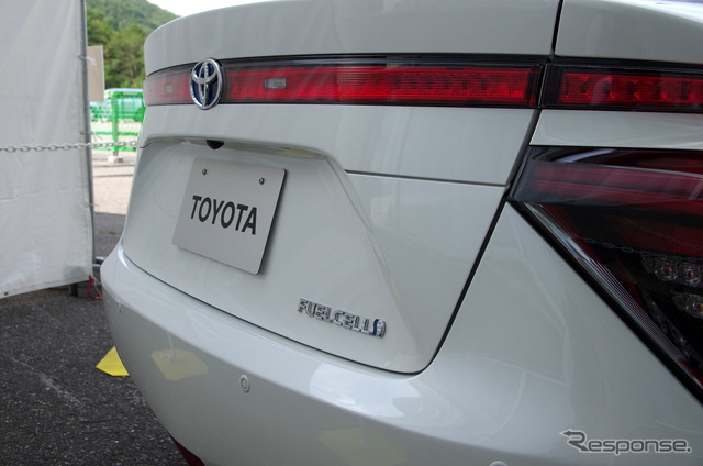 トヨタ FCV(白馬EV・PHVワンダーランド14)