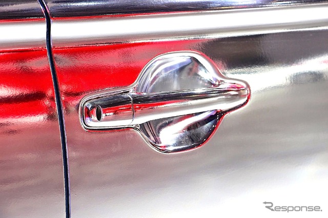 三菱・アウトランダーPHEV(モスクワモーターショー14)