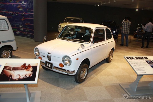 スバルビジターセンター:車両展示コーナー